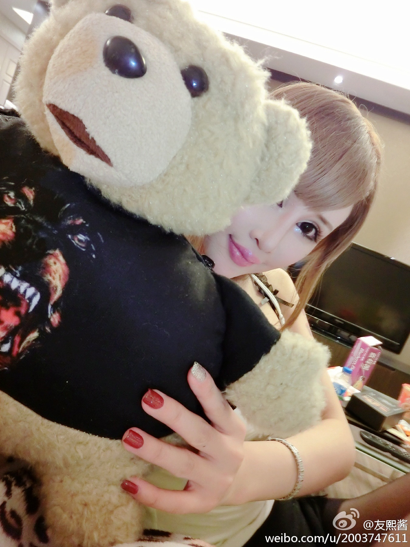 G罩美胸 火爆的辣子 友熙酱 微博自拍破解私密图片 1